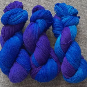 Hand Dyed Merino Wool #18