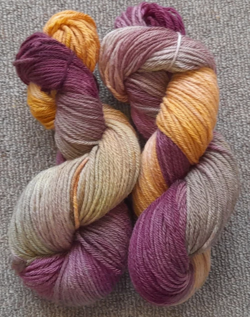 Hand Dyed Merino Wool #54
