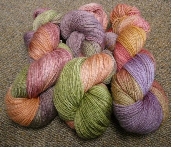 Hand Dyed Merino Wool #26