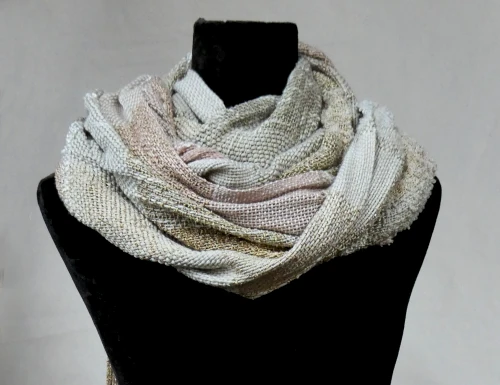 Seashell Pearl Scarf / Wrap - Image 4